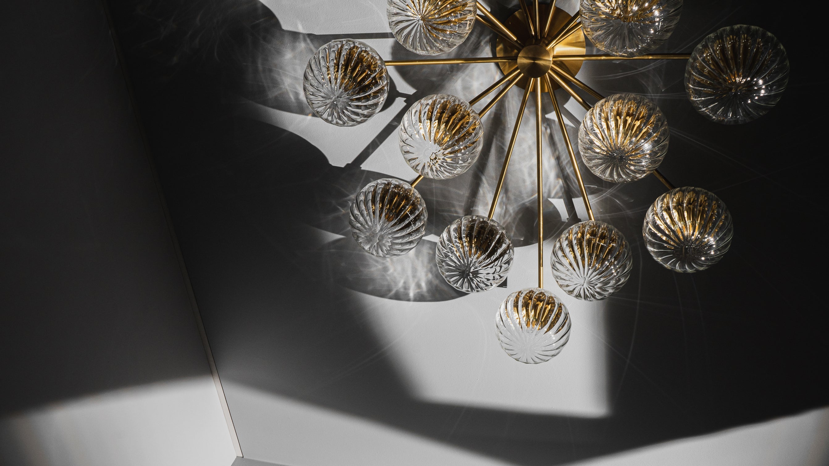 Schwung Orion Oval Globe Ceiling Light